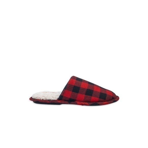 Men’s slip on red and black Buffalo plaid slippers with Sherpa insole - Picture 3 of 5